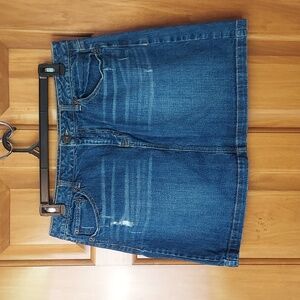 •➕️ Baccini Distressed Blue Jean Chic Style Skirt, Like New